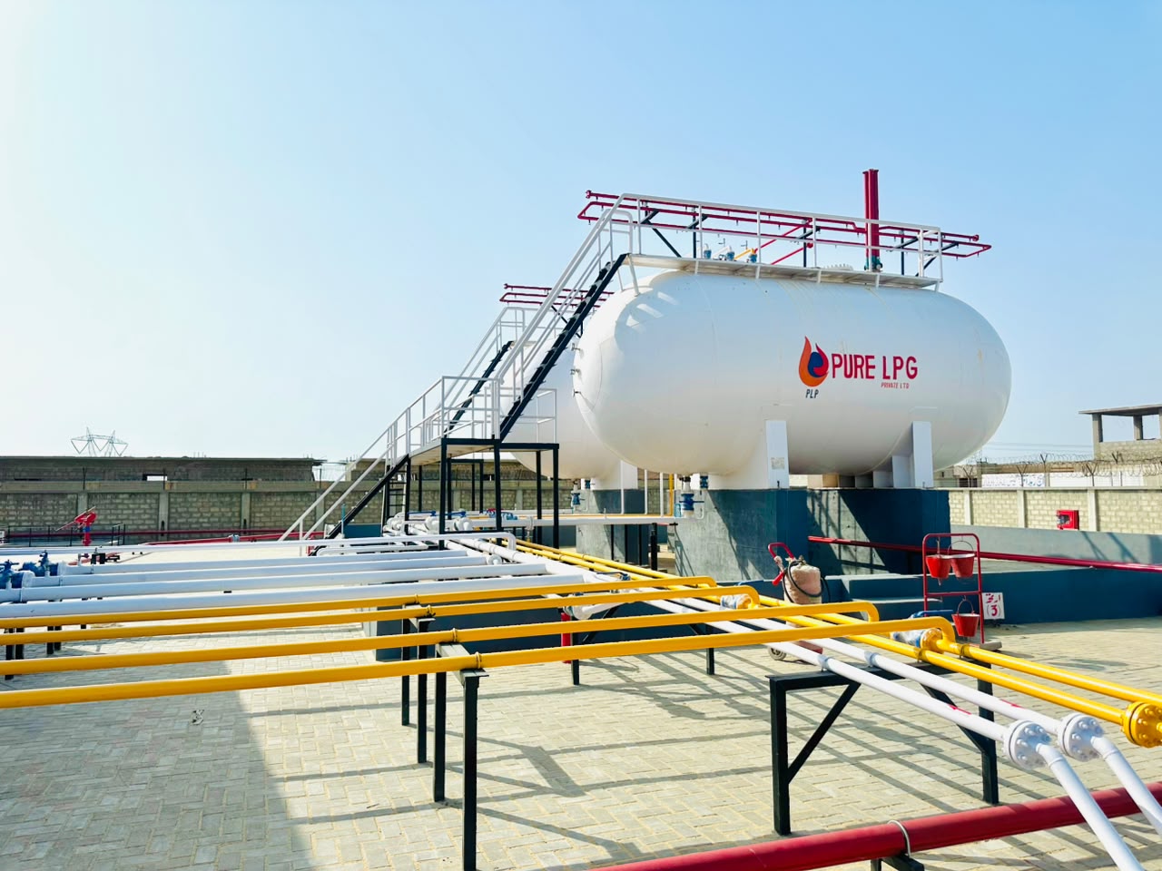 LPG gas storage units